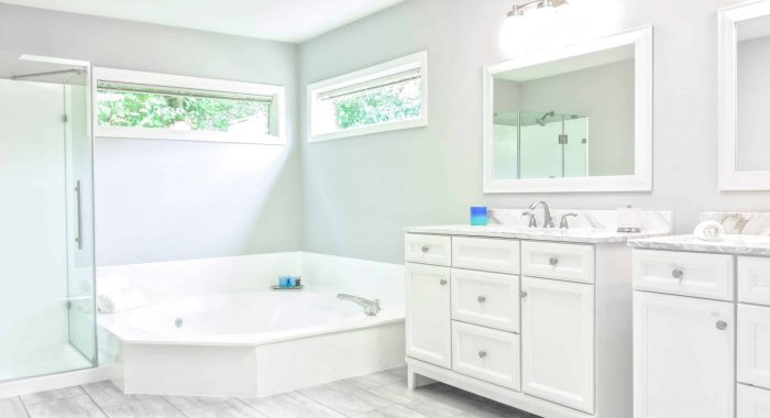 obi-onyeador-M8ikiivUAOM-unsplash